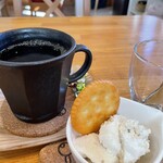 ごはん Cafe うさぎのしっぽ - 