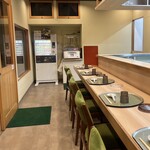 中華そば 深緑 - 店内雰囲気