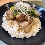 中華そば 深緑 - もろみポーク炙り焼き丼(ズーム)