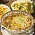 上海料理佳樹園 - 