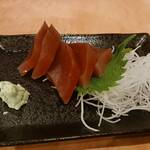 야키토리 내장구이 토리톤 - マグロ刺し・赤身