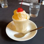 ツル茶ん - ハーフミルクセーキ420円。