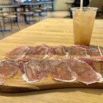 PIRIC CTAN - 「板ハムHalf」（1,800円）と「レモンスカッシュ」（650円）