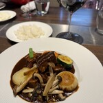 ラトリエ プリュ - ビーフシチュー　本日の日替りメニュー✨