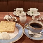 炭火焙煎珈琲・凛 - 