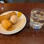 角屋 - 芋焼酎（お湯割）、おでん3個（選べます）