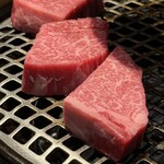 厚切り牛タン 焼肉 一心たん助 - 