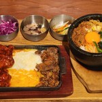 VEGEGO - 料理写真:人気メニューが選べるハーフ＆ハーフセット