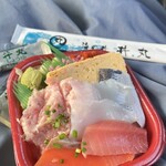 海鮮家シマジロー 丼丸 - 料理写真: