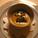 リストランテ ラ・バリック トウキョウ - 【ポルチーニ茸とアワビのスープ】◎2014/11