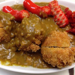 懐かしいけどオンリーワンな絶品ウインナーシュウマイカレー