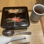 らぁ麺すぎ本 丸の内店 - 