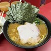ラーメン 杉田家 本店