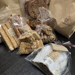 天然酵母パン工房 KIBIYAベーカリー - 