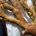 ブラッスリー・ヴィロン 渋谷店 - フーガスオリーブは神のパン
