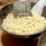 銀座 篝 - 煮干つけSOBA 並 (900円)の麺 '14 11月中旬
