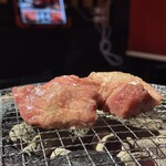 炭火焼肉ぐら - 