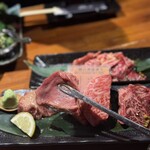 炭火焼肉ぐら - 