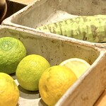 すしやのたい悟 - 彩る物