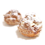 レ・グーテ - シュークリーム　(220円) '14 11月下旬