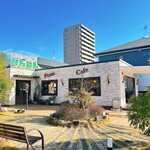 石窯パン工房 パパベル - カレーパンは、相変わらずの看板商品♬
パパベルさん