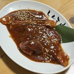 黒毛和牛ホルモン 大衆焼肉しんすけ - 