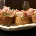 マチルダ - 生ハムとアボガドのブルケッタ★パスタによく合います♪♪