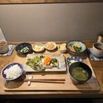 ごはん屋 ひとよし - 