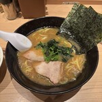 横浜家系ラーメン今野家 - 