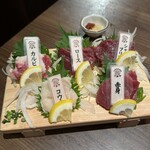 大衆馬肉酒場 うまる 梅田お初天神店 - 