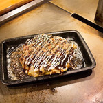 Moonrise cafe 108 - 鉄板焼きがメインなので目の前で焼いてくれる