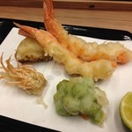 本湖月 - しらさ海老 だだっちゃまめ あわび