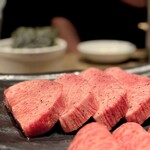 焼肉 ジャンボ - 