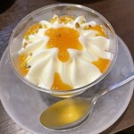 中華料理 昇龍 - 口直しのマンゴーサンデー