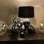 エアーズ イタリアン キュイジーヌ - カッコいい犬のオブジェ