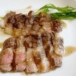 Erupathio - イベリコ豚ステーキ(肩ロース)1,250円