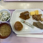 東横INN - 料理写真:右下が黒はんぺん