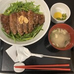 見蘭牛ダイニング　玄 - 見蘭牛ステーキ丼2,180円