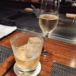 しらかわ - 乾杯はシャンパンと山崎