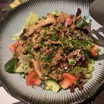 菜肴 はぐれ - キノコとベーコンのサラダ