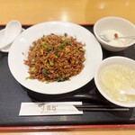 茶薫 小籠包 - 焼豚炒飯