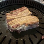 ヨプの黒豚屋 - 