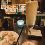 飛び猫亭フライングキャット - 