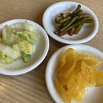 とりの助 - サービスの漬物