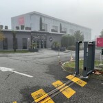 Appart'City Confort - ホテル全景(手前はレストラン)