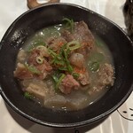 雫 - 牛スジの味噌煮込み！