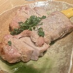 吟醸マグロ - 豚肉の味噌焼き