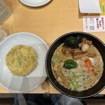 SOUP CURRY KING FC広島駅店 - 