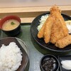 丼処 山助