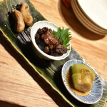 食鶏 しまや - 【鶏焼肉 トリヤキニクコース＋3時間飲み放題】（８，７４５円）の『前菜盛り合わせ』２０２５年１２月